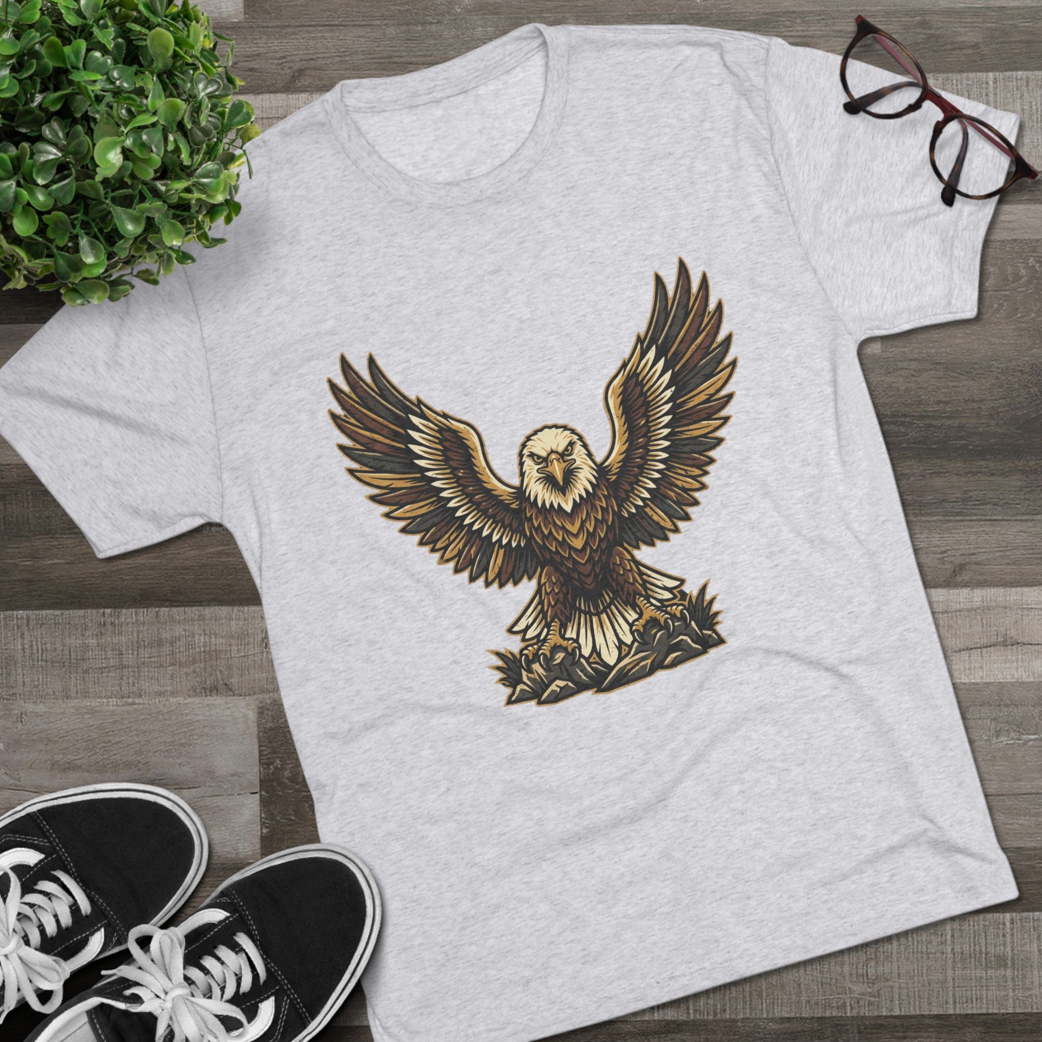 Vintage Eagle Graphic Tee — Bold Flying Eagle Illustration T-Shirt